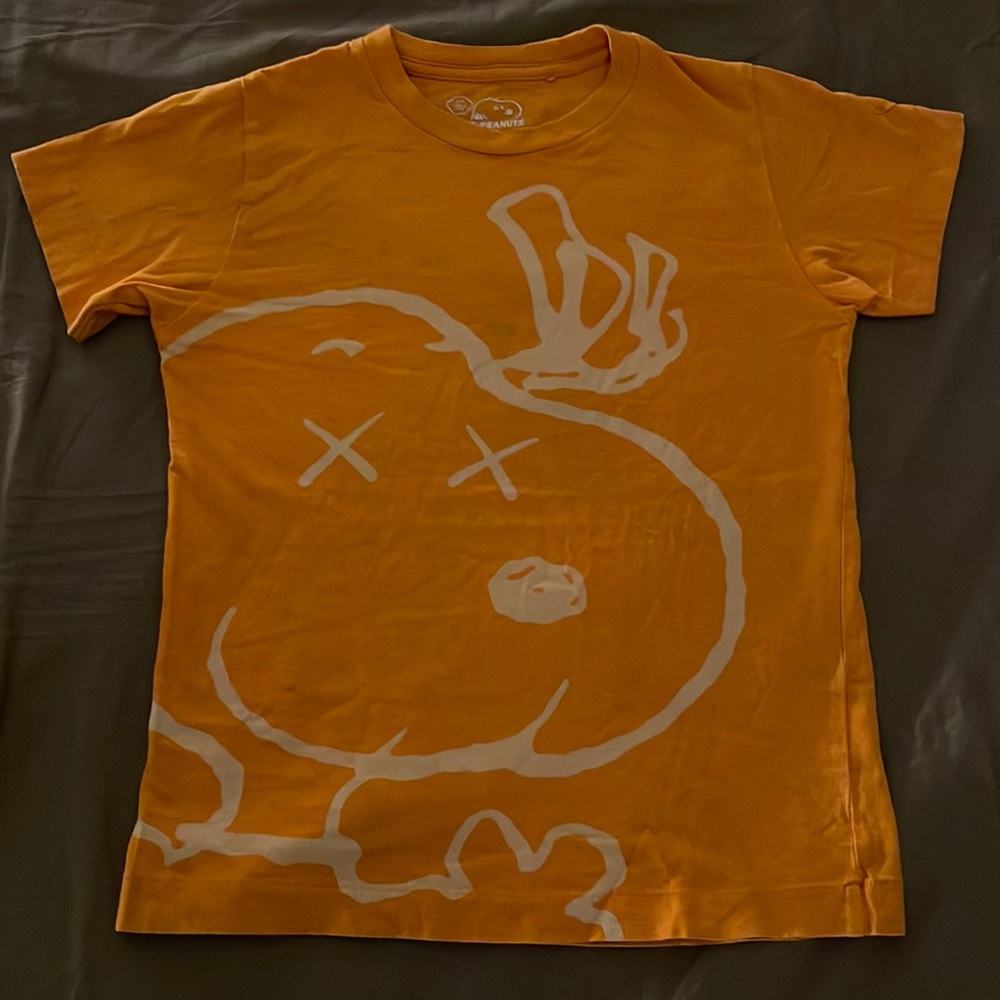Uniqlo Kaws x Peanuts Snoopy short sleeve kids Tee